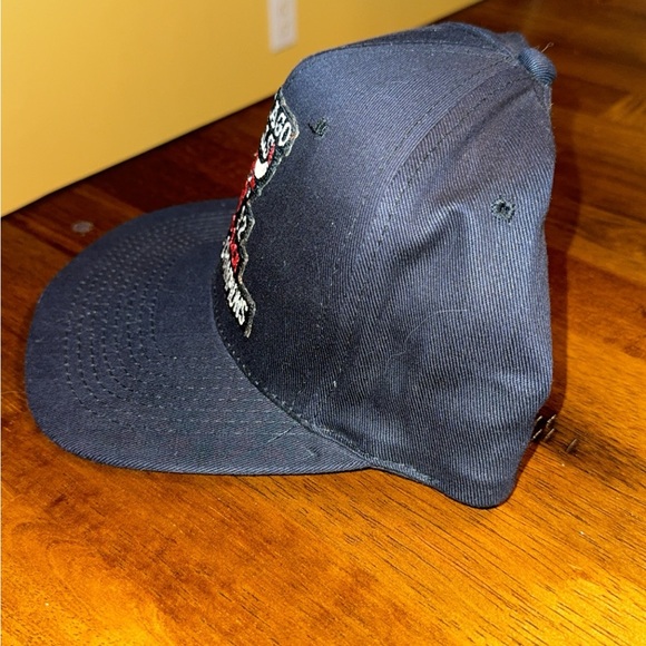 Vintage 90s Chicago Bulls Snapback Hat - Picture 2 of 8